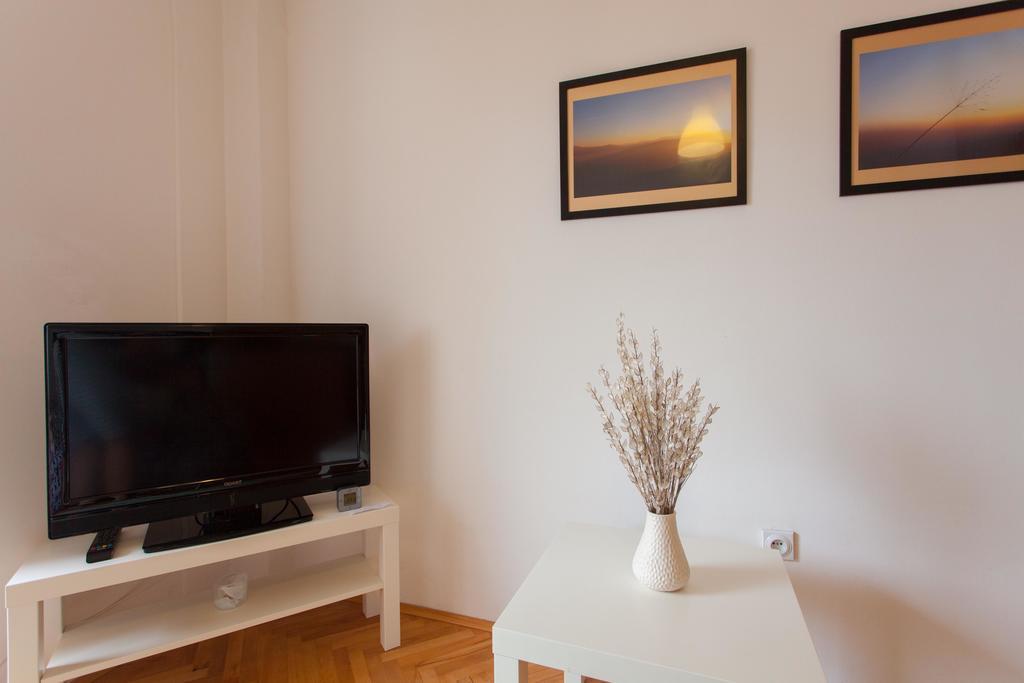 Apartment Partizanska Ohrid Bilik gambar